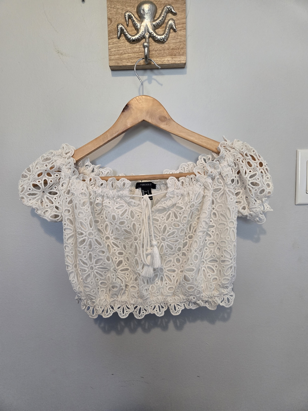 Forever 21 Cream Crochet Off-Shoulder Crop Top